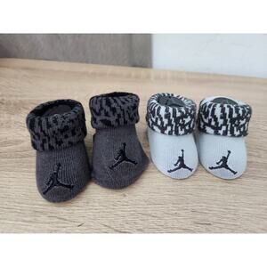 Nike Air Jordan Baby Booties Socks 2-Pack Grey/Black Newborn 0-6 Months